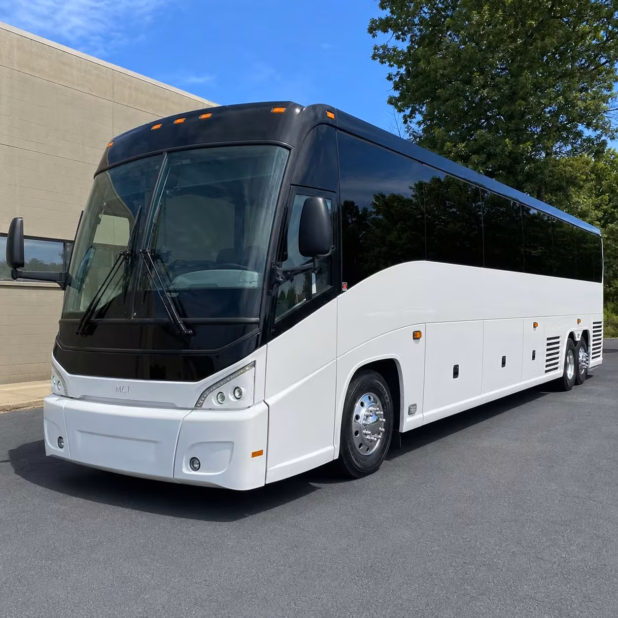 if you re planning a school field trip or long distance academic trip from pomona we ve got you covered