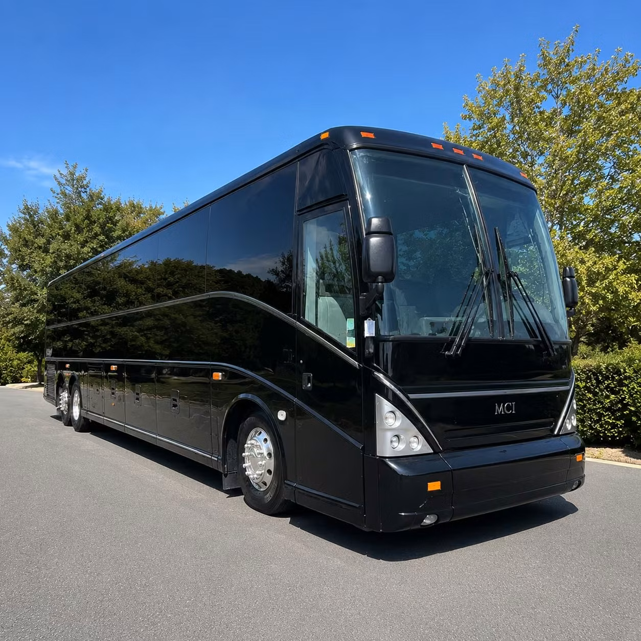 shuttle buses for pomona fairplex events and the la county fair