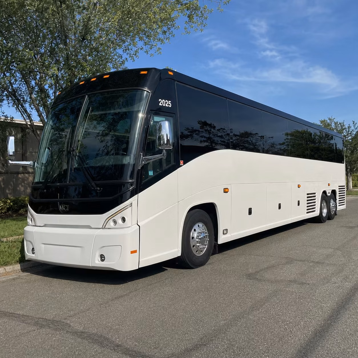 with charterbusrentalpomonaca com you can send your sports team across california without the chaos